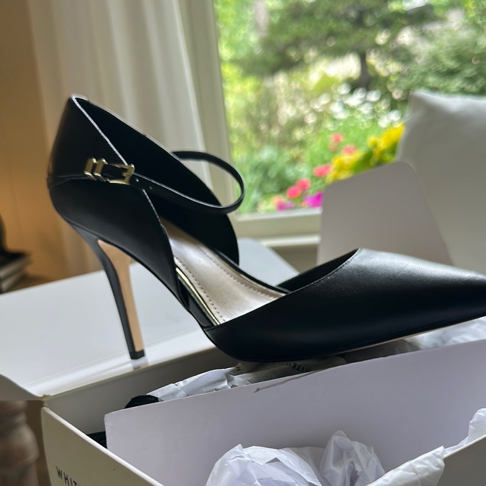 White House Black Market Black Heels Casey New